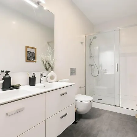 Apartman Velino - 4 Bedrooms And Office In Sant Antoni
